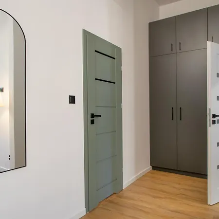 Vintage Grey Mtp Sala Ziemi Stare Zoo
